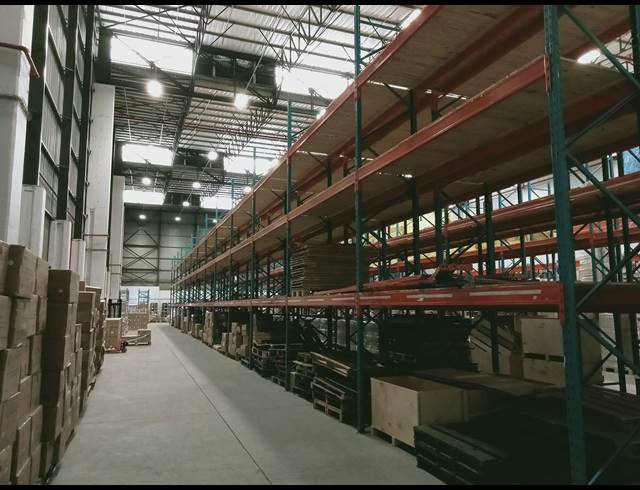 3,213M² WAREHOUSE TO LET IN AIRPORT INDUSTRIA